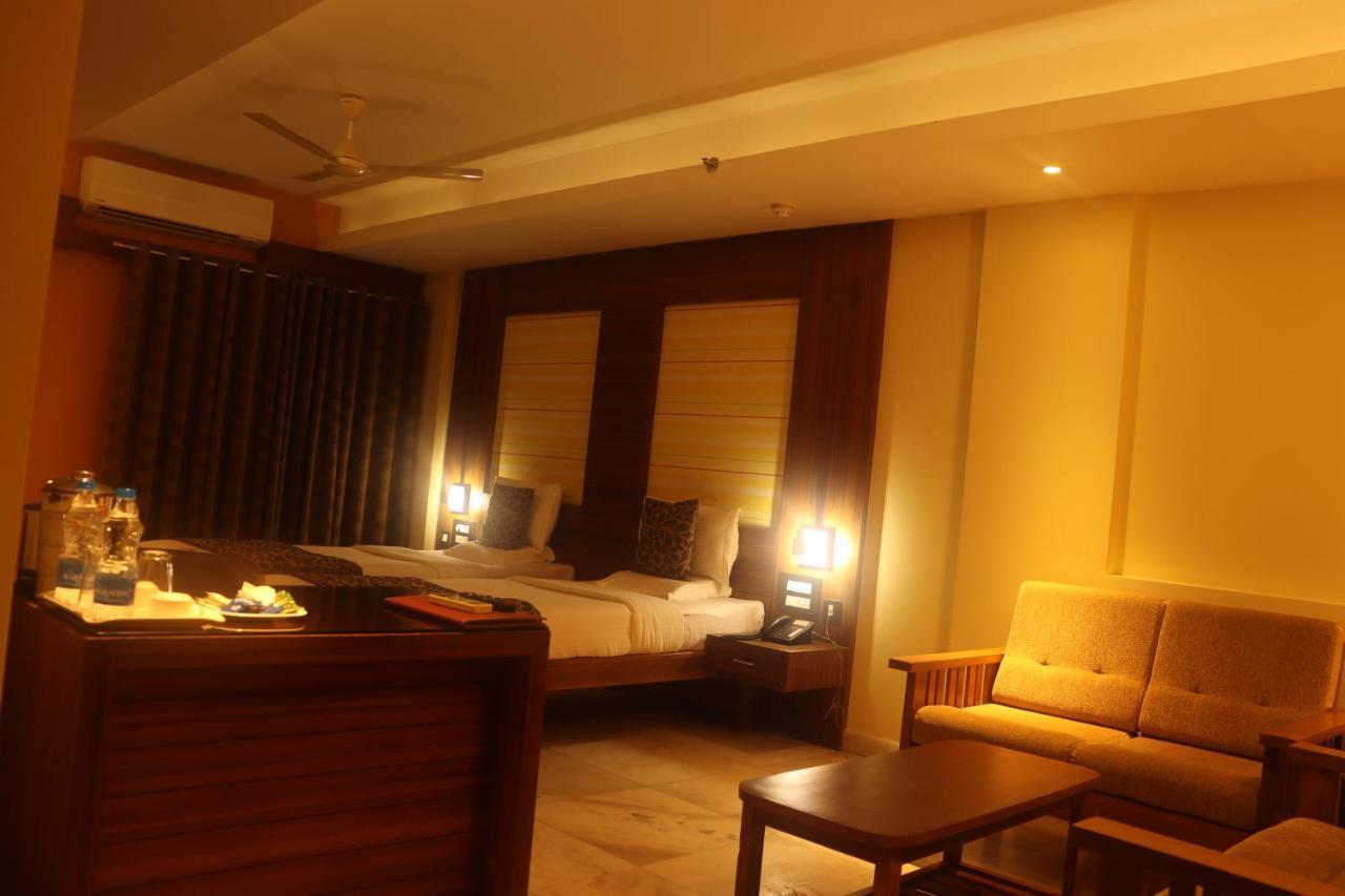 Hotel Madhuvan Serai Manipal Extérieur photo