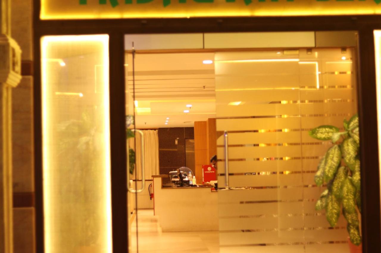 Hotel Madhuvan Serai Manipal Extérieur photo