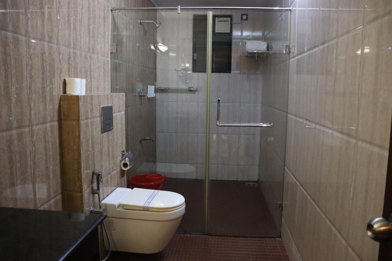 Hotel Madhuvan Serai Manipal Extérieur photo