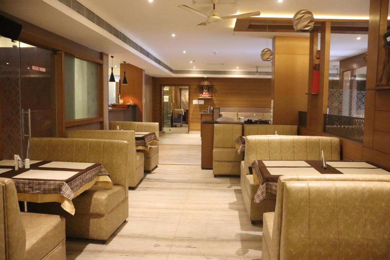 Hotel Madhuvan Serai Manipal Extérieur photo