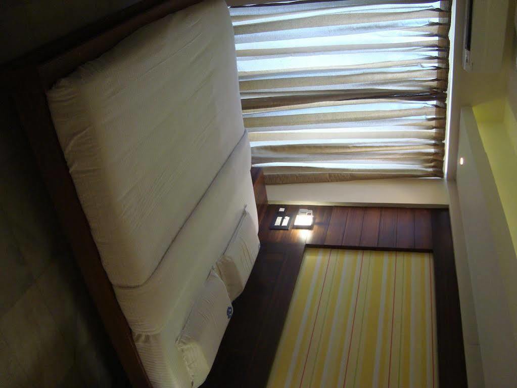 Hotel Madhuvan Serai Manipal Extérieur photo