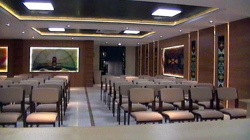 Hotel Madhuvan Serai Manipal Extérieur photo