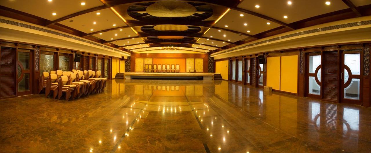 Hotel Madhuvan Serai Manipal Extérieur photo